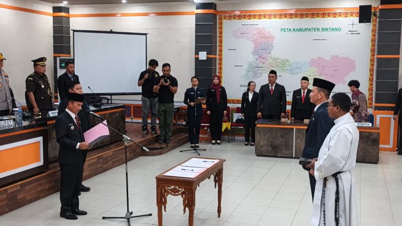 Bupati Sintang Lantik Kusmara Amijaya Jadi Kadis Penataan Ruang dan Pertanahan