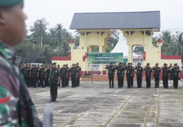 Kapten Dwi Haryanto Pimpin Rombongan Kodim Mempawah Ziarah ke Makam Pahlawan Sambut HUT ke-68 Kodam XII/Tanjungpura