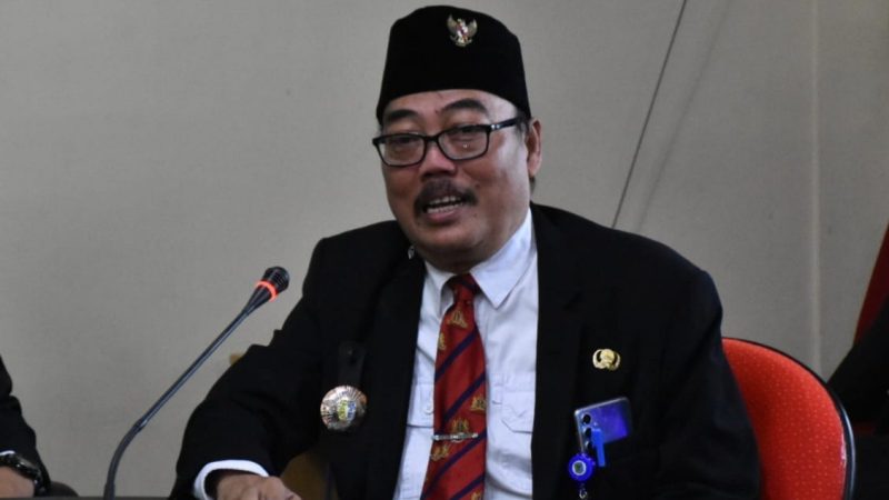 Pemkab Sintang Pindahkan TPS di Area Stadion Baning Sintang