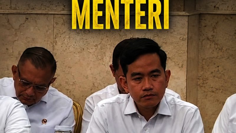 Tak Lagi Duduk di Samping Prabowo, Gibran Punya Tiga Organisasi Relawan