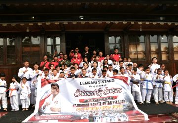 Wabup Sintang Lepas Atlet Lemkari Menuju Kejurda Karate se-Kapuas Raya