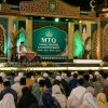 Usia Emas Dekat Alquran, Bukan Dekat Berkas Korupsi