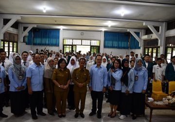 Bupati Sintang Jadi Narasumber Kuliah Umum Poltekes Kemenkes Pontianak