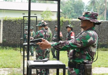 Pertajam Naluri Tempur, Kodim Mempawah Gelar Latihan Menembak bagi Prajurit