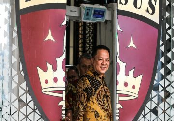 Prabowo Minta Ia Mundur, Masih Ngeyel Sehari, Akhirnya Febrie Mundur Benaran