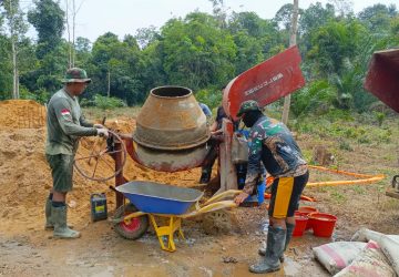 Mulai Dibangun, Jembatan Gantung 32 Meter Hubungkan Kabupaten Mempawah dan Kabupaten Landak