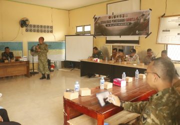 Tujuh Perwira Sesko TNI Diterjunkan ke Mempawah, Berikan Edukasi ke Sejumlah Desa Perkuat Kesadaran Masyarakat Hadapi Potensi Karhutla