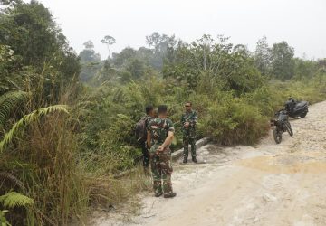 Dandim Mempawah Cek Kesiapan Pembangunan Jembatan Merah Putih di Pinyuh dan Sadaniang